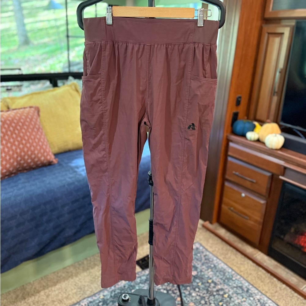 Eddie Bauer Women's First Ascent Pants